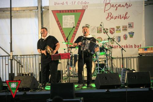 12842 Basa Bizi