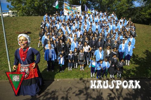 003 Hauspoak